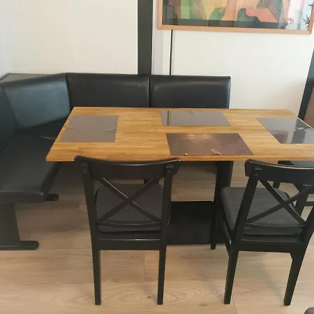 Exclusiv 3 Sz Waschmaschine شقة